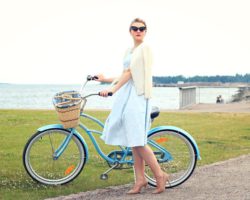 Это платье не для езды на велосипеде